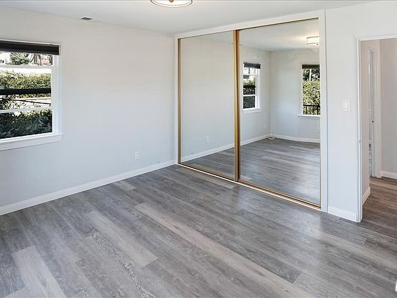 3rd image of 222 Roswell Ave