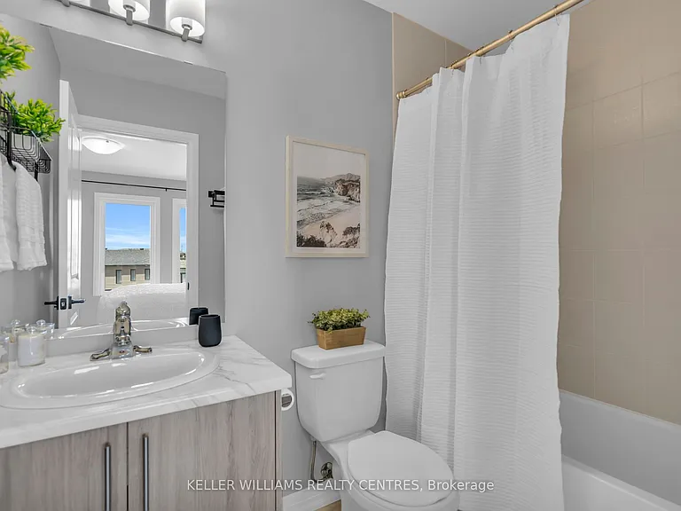43 Fairlane Ave — Photo 9