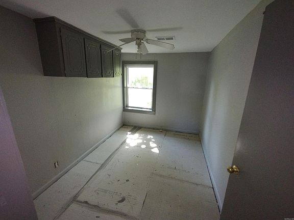 4th image of 1905 Graham Rd APT C