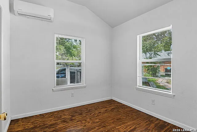 311 Castillo Ave #102 — Photo 9