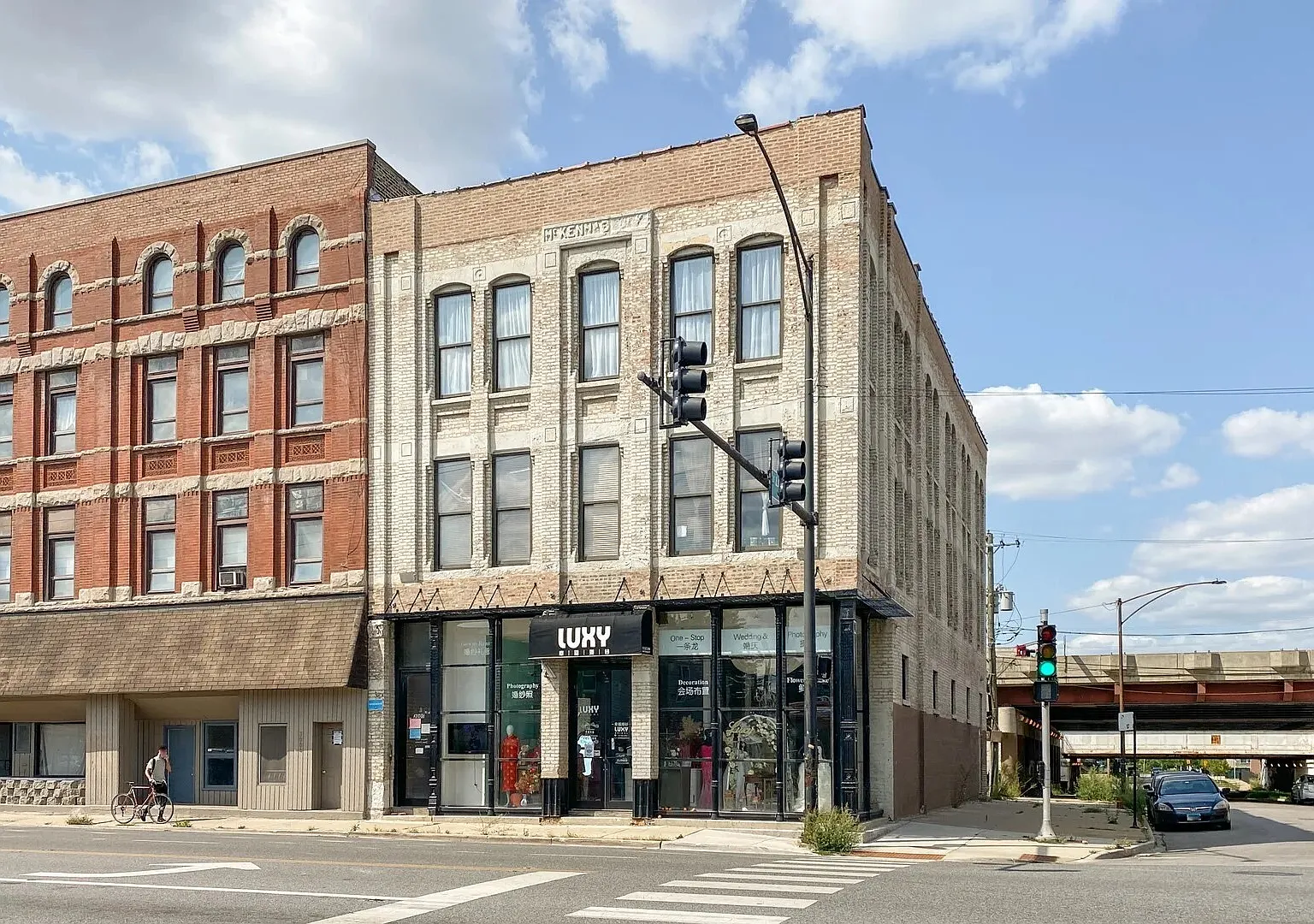 3000 South Archer Avenue — Photo 1