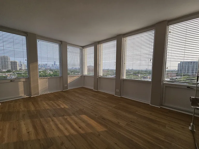 1st bedroom