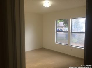 2637 Corian Glen Dr, San Antonio, TX 78219