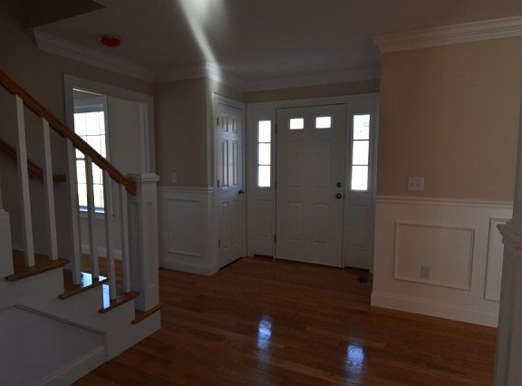 2nd image of 7 Schwinn Dr