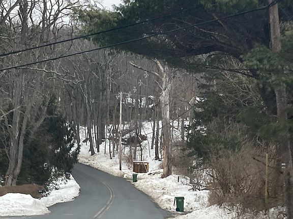 5th image of 401 Mount Bethel Rd