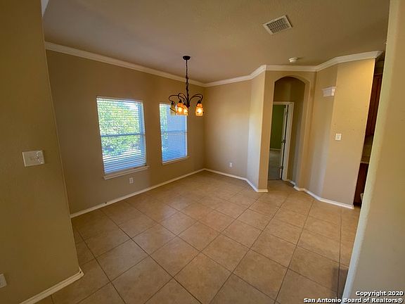 5th image of 120 Brunswick Dr