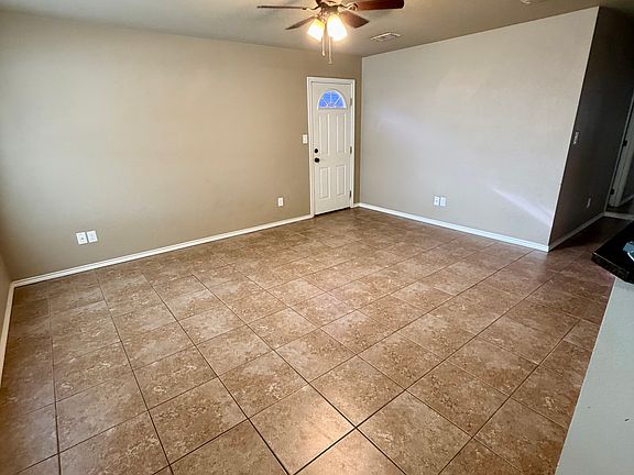 5th image of 2111 E 10th St