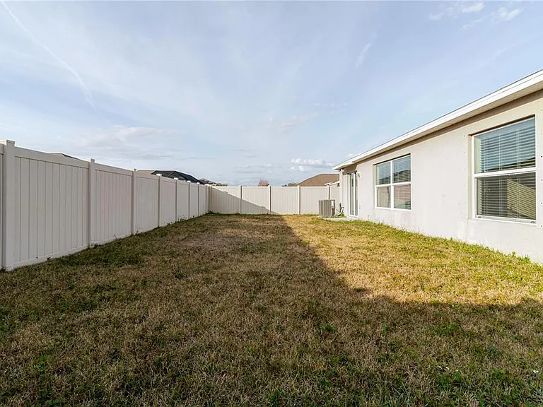 304 Cascade Bend Dr — Photo 28