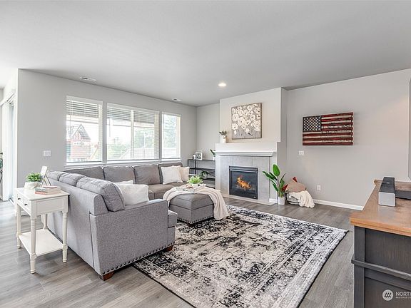 5th image of 18028 38th Avenue Ct E