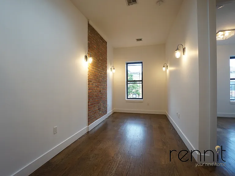 1689 Gates Ave #3F — Photo 4