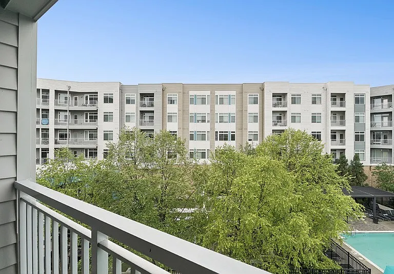 The Daley at Shady Grove — Photo 27
