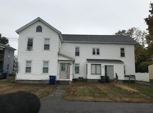 32 Middle St, Leominster, MA 01453
