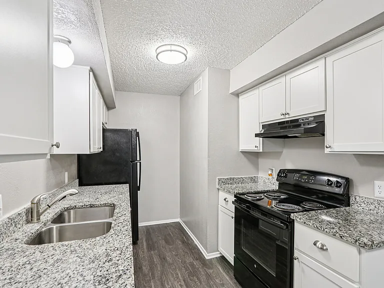B1 - 2BD, 2BA - 920SF - Kitchen