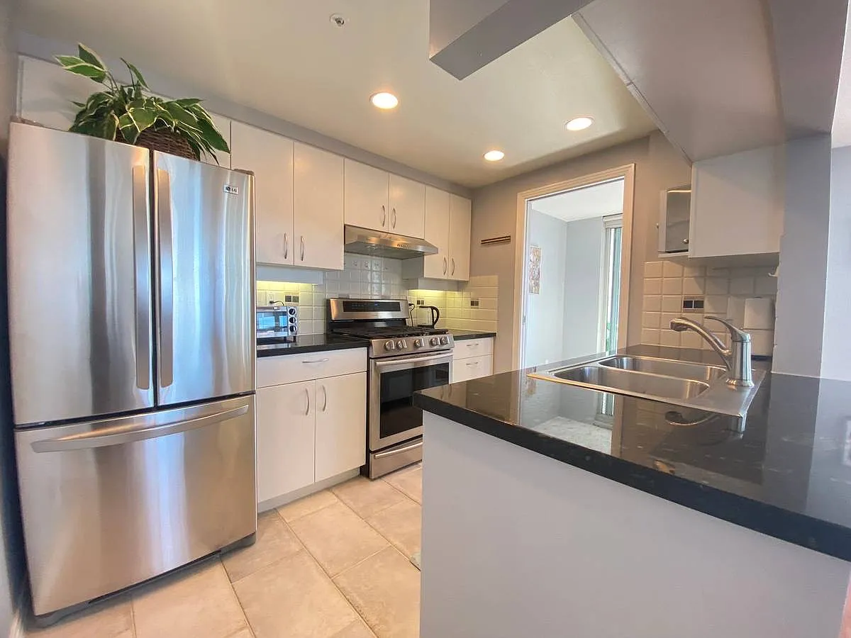 2 bed, 1264 sqft, $6,000 — Photo 3