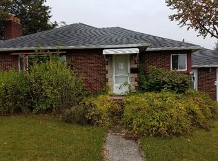 703 S Hampton St, Bay City, MI 48708