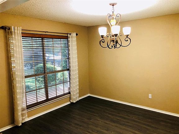 5th image of 4213 Heritage Way Dr