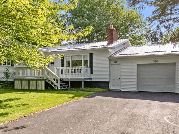 85 Saint Pierre, Shediac, NB E4P 2R8