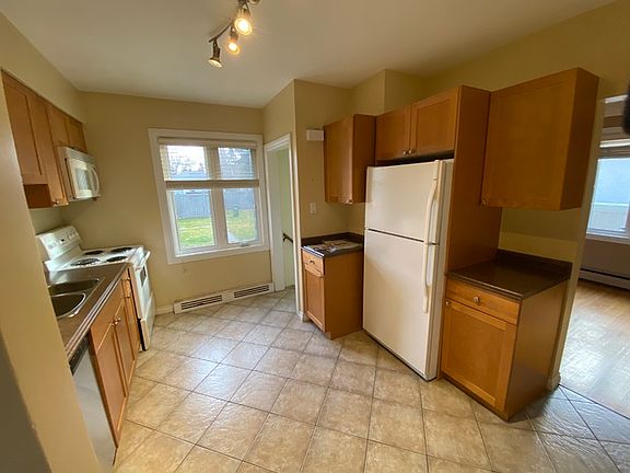 2nd image of 10407 144th St NW
