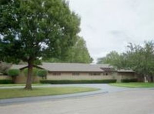 2325 Brook Hollow Dr, Wichita Falls, TX 76308