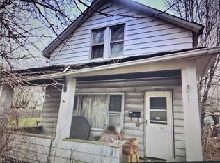 5964 Engel Ave, Cleveland, OH 44127