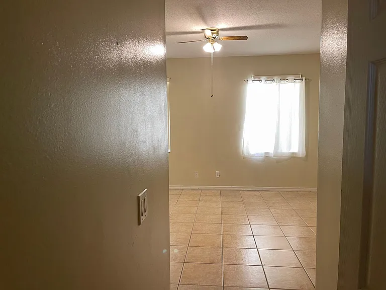 1602 Nestlewood Trl — Photo 4