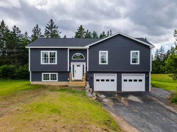 278 Partridge Lane, Hermon, ME 04401