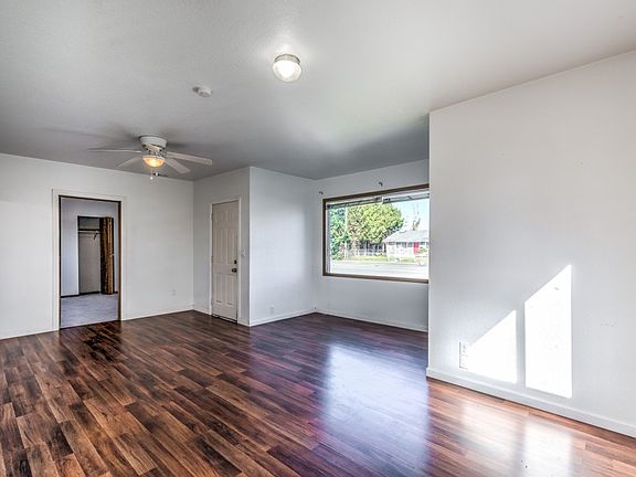 5th image of 1820 4th St