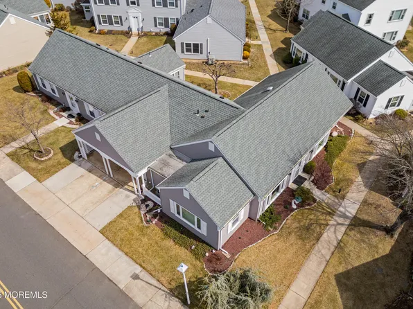 482 Revere Way #482B, Monroe, NJ 08831