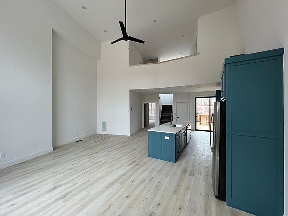 2nd image of 3 Brill Ln