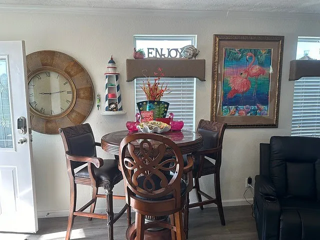 Seabreeze Pl — Photo 7