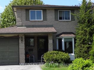 32 Ridgeway Ave BASEMENT A, Barrie, ON L4N5L2