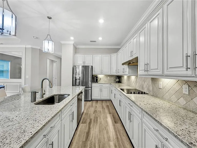 28101 Foxrock Ct — Photo 12