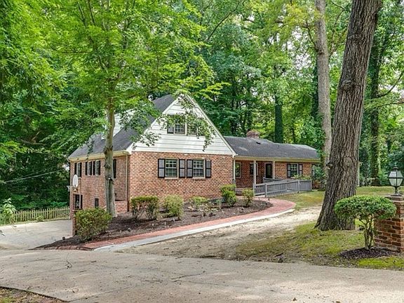 3rd image of 5001 Southmoor Rd