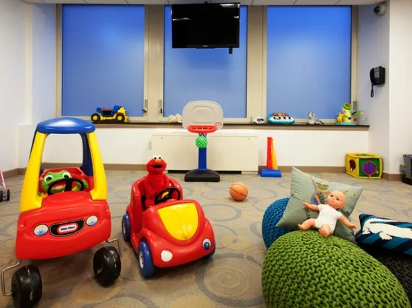 305 East 63rd Street image 10 of 13