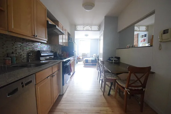 Rented by Douglas Elliman | media 8