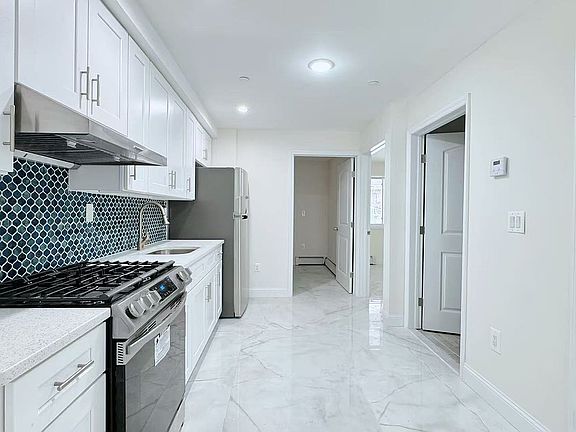 4th image of 104-49 49th Ave #1