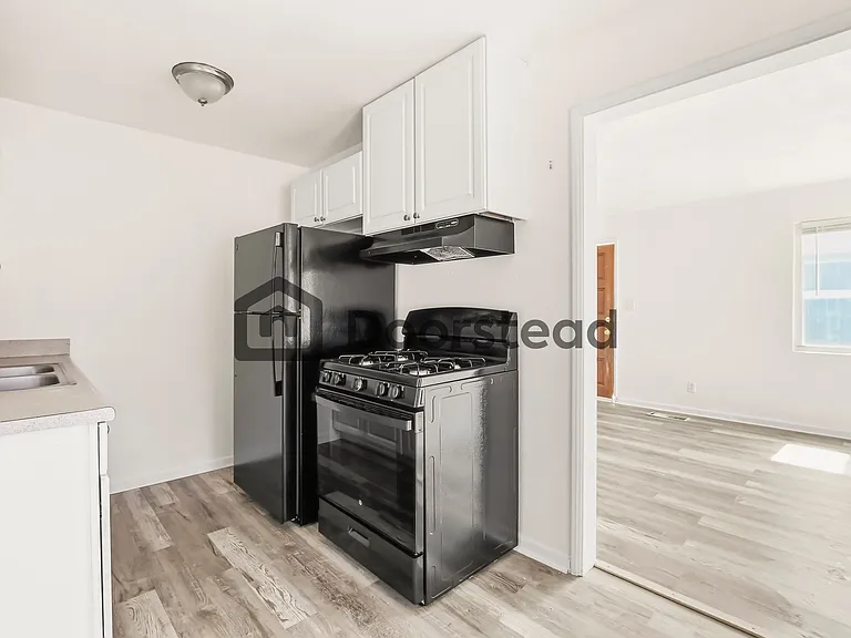 9068 Lamar St — Photo 6