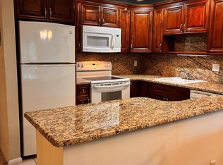 255 S Cypress Rd APT 329, Pompano Beach, FL 33060