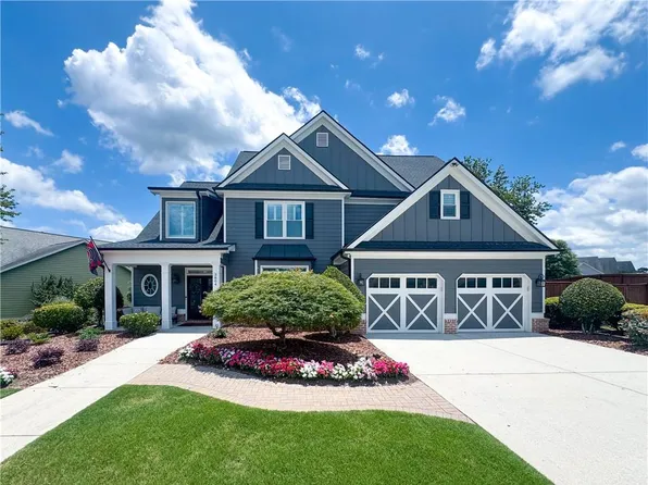 3804 Bay Orchard Ln, Loganville, GA 30052