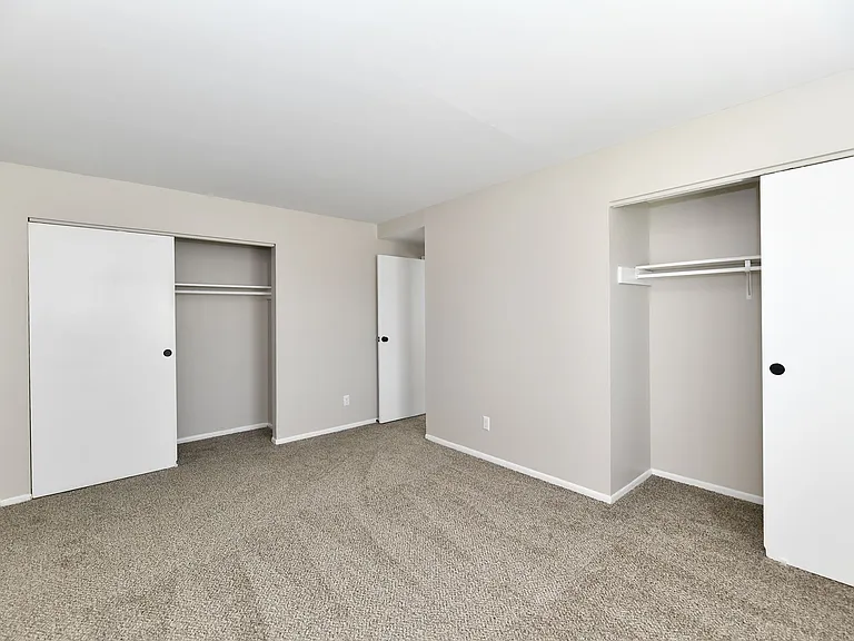 The Cedars Apartment Homes — Photo 15