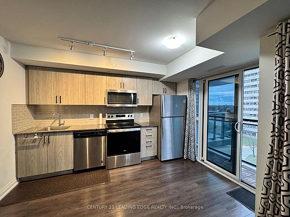 4th image of 20 Meadowglen Pl #533