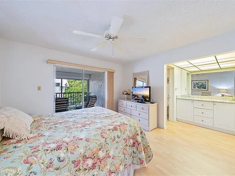 788 Park Shore Dr #D30 — Photo 15