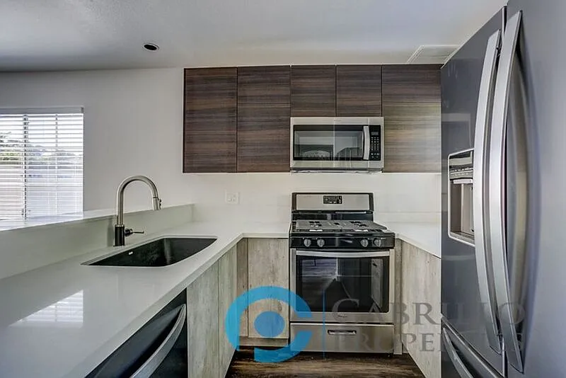 2 bed, 2.0 bath, $3,495 — Photo 2