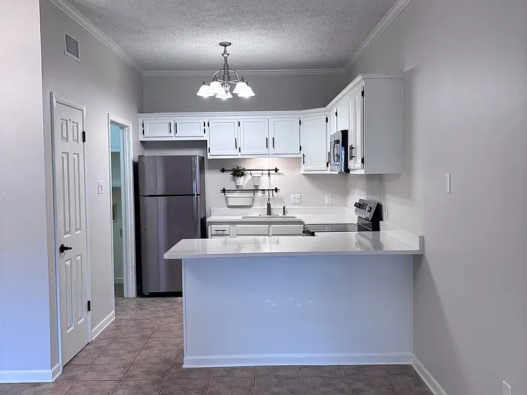 7640 Lasalle Ave #204 — Photo 6