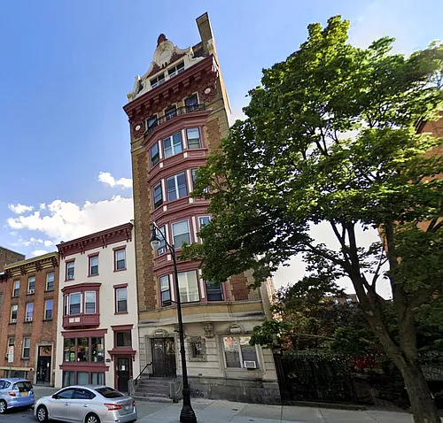 176 Washington Ave Photo 1