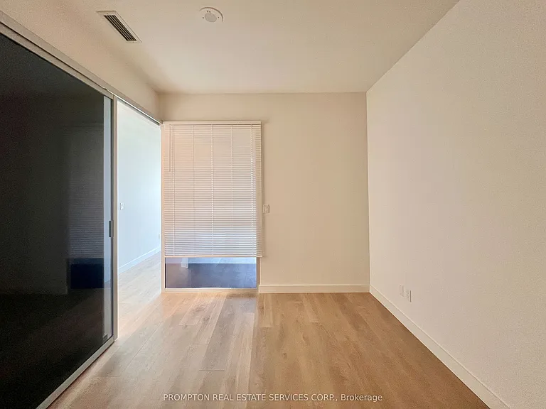 18 Esther Shiner Blvd #246 — Photo 14