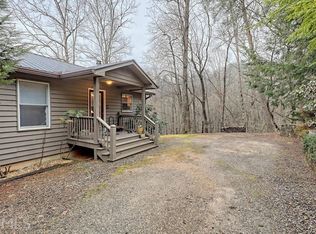 902 Confederate Dr, Clayton, GA 30525