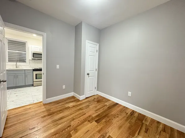 151 Armstrong Avenue image 2 of 6