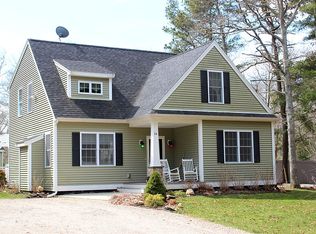 24 Nightingale Rd, Plymouth, MA 02360