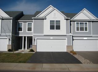 4906 Bluff Heights Trl SE, Prior Lake, MN 55372